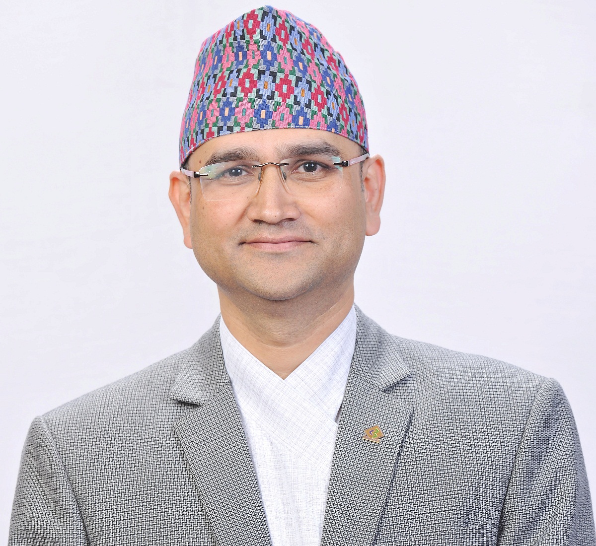 सिभिल बैंकको नायब प्रमुख कार्यकारी अधिकृतमा रायमाझी